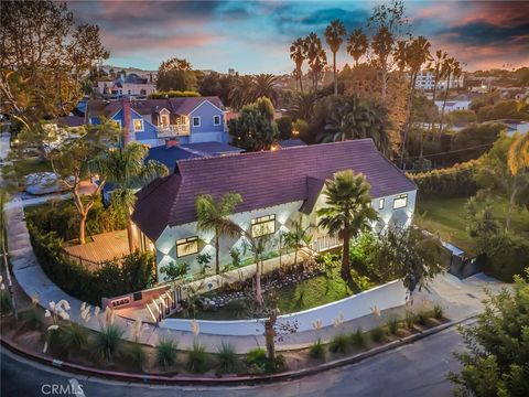 Photo of 1145 S Longwood Ave, Los Angeles, CA 90019 (MLS # SR25265154)