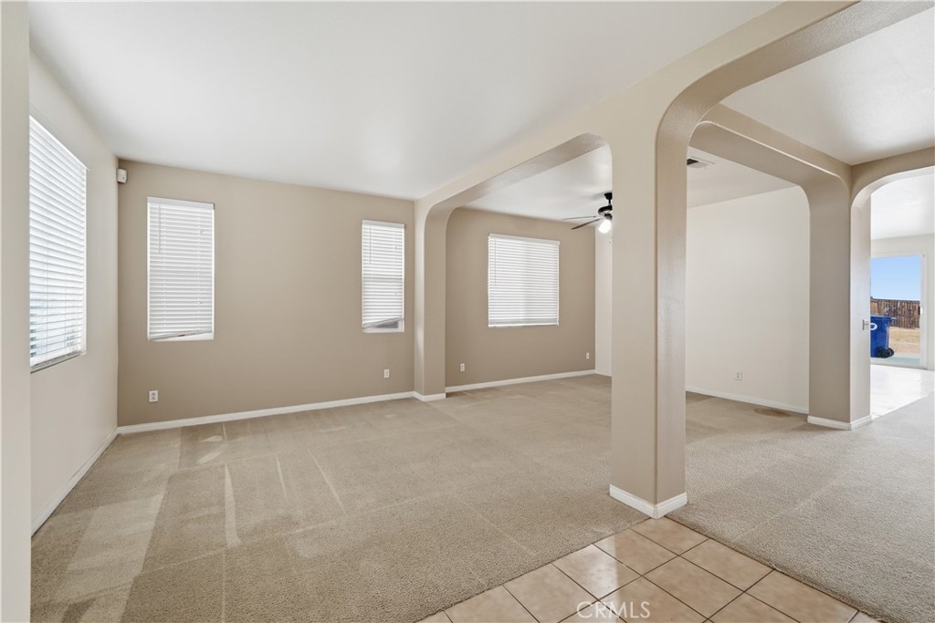 11794 Forest Park