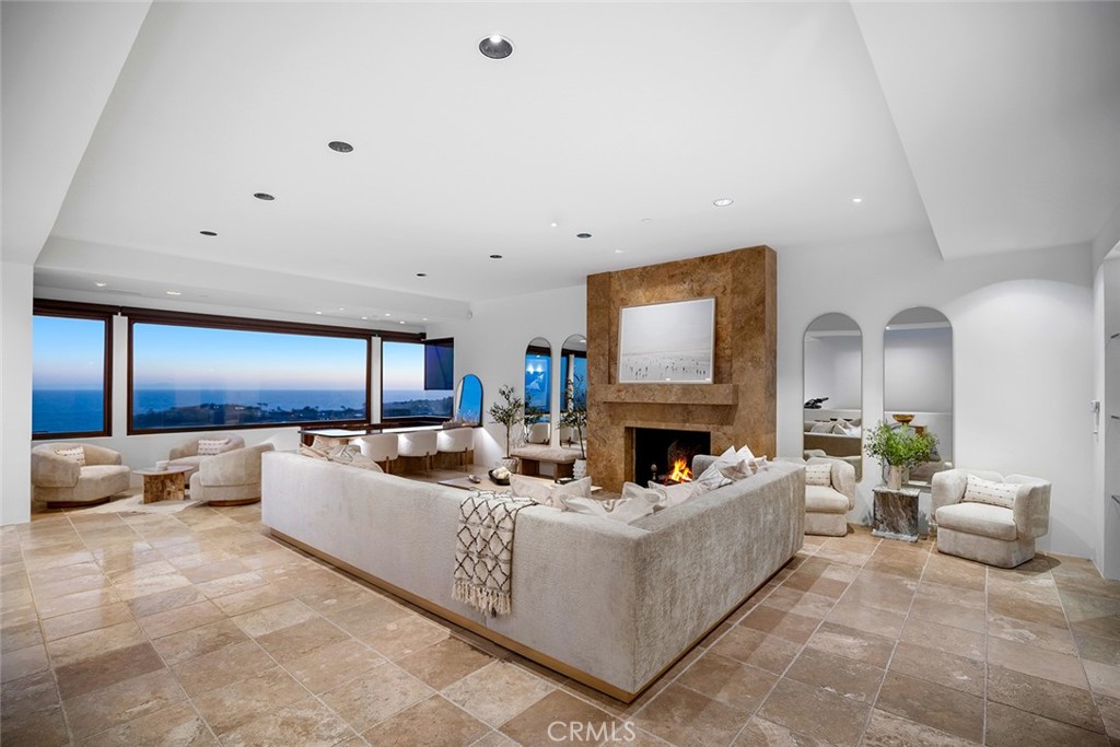 Emerald Bay (EB) - Residential