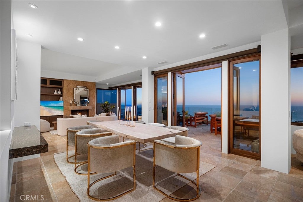 523 Emerald Bay
