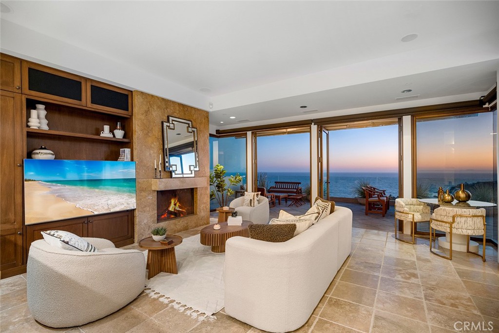 Emerald Bay (EB) - Residential