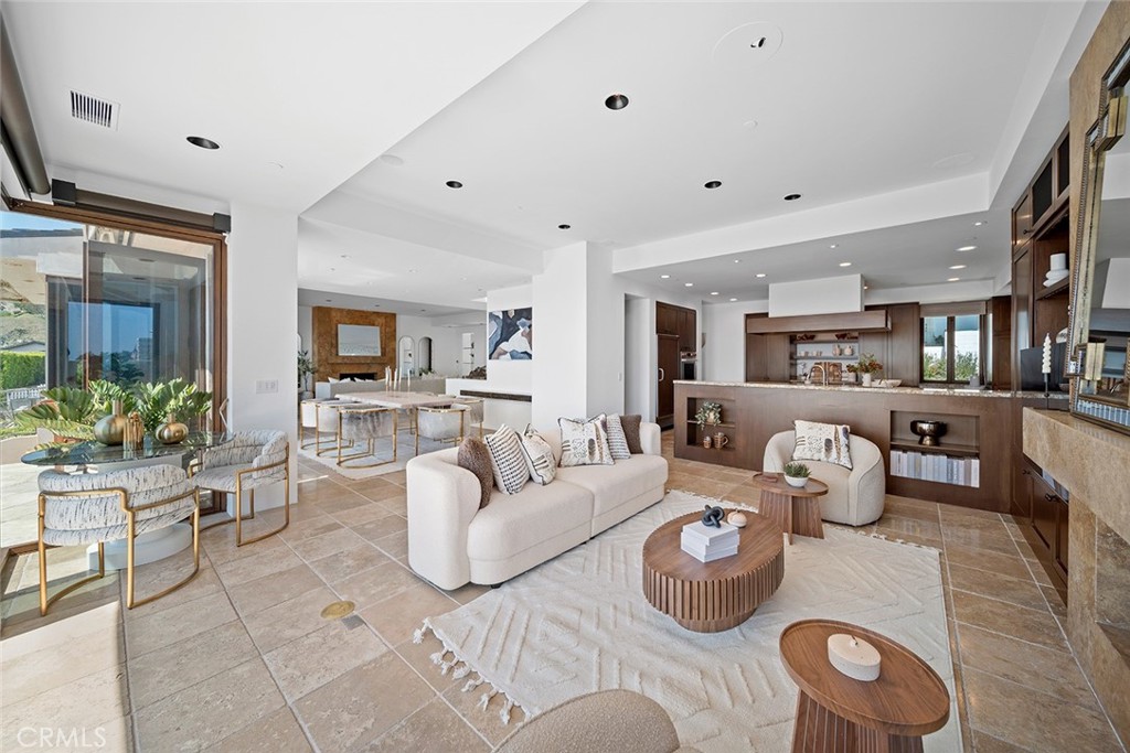 Emerald Bay (EB) - Residential