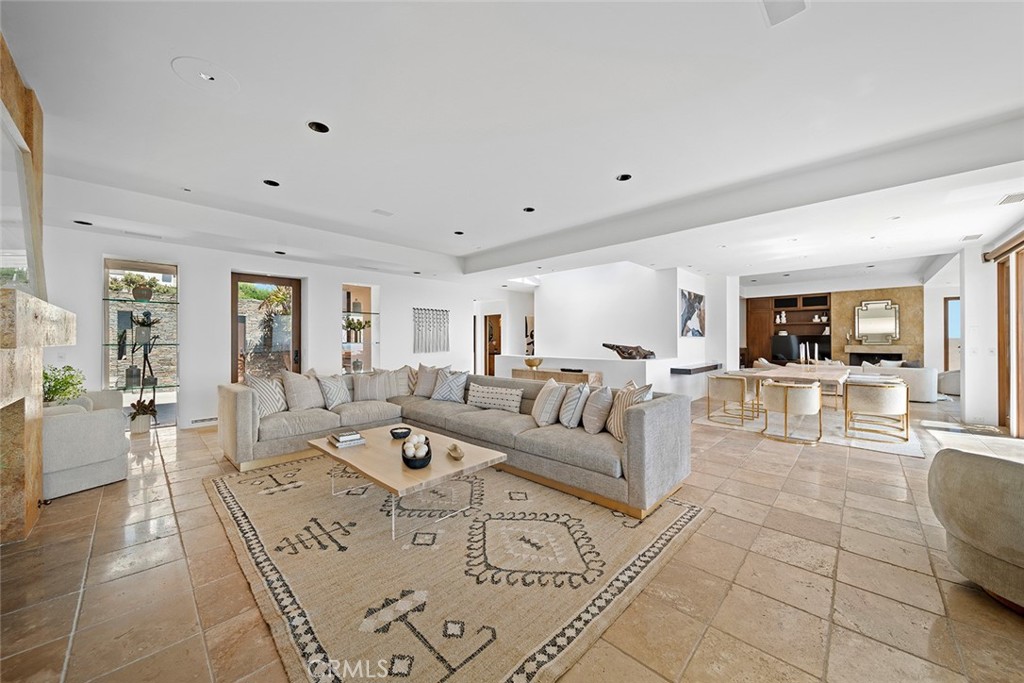 Emerald Bay (EB) - Residential