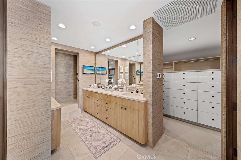 Emerald Bay (EB) - Residential