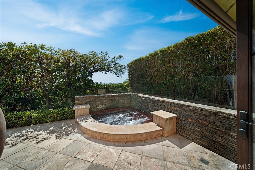 Emerald Bay (EB) - Residential