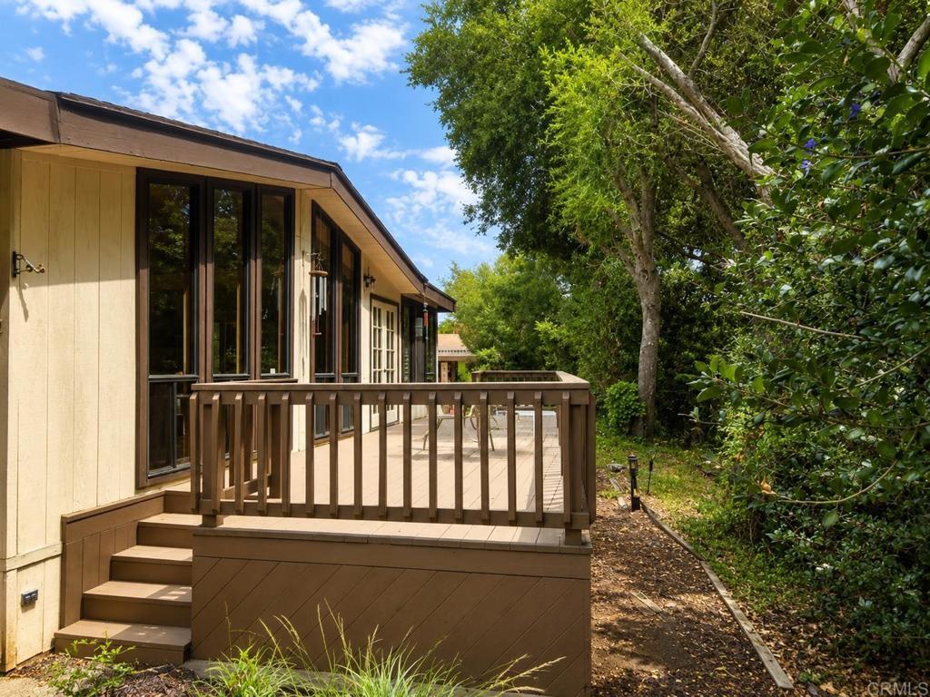 8975 Lawrence Welk Drive 438