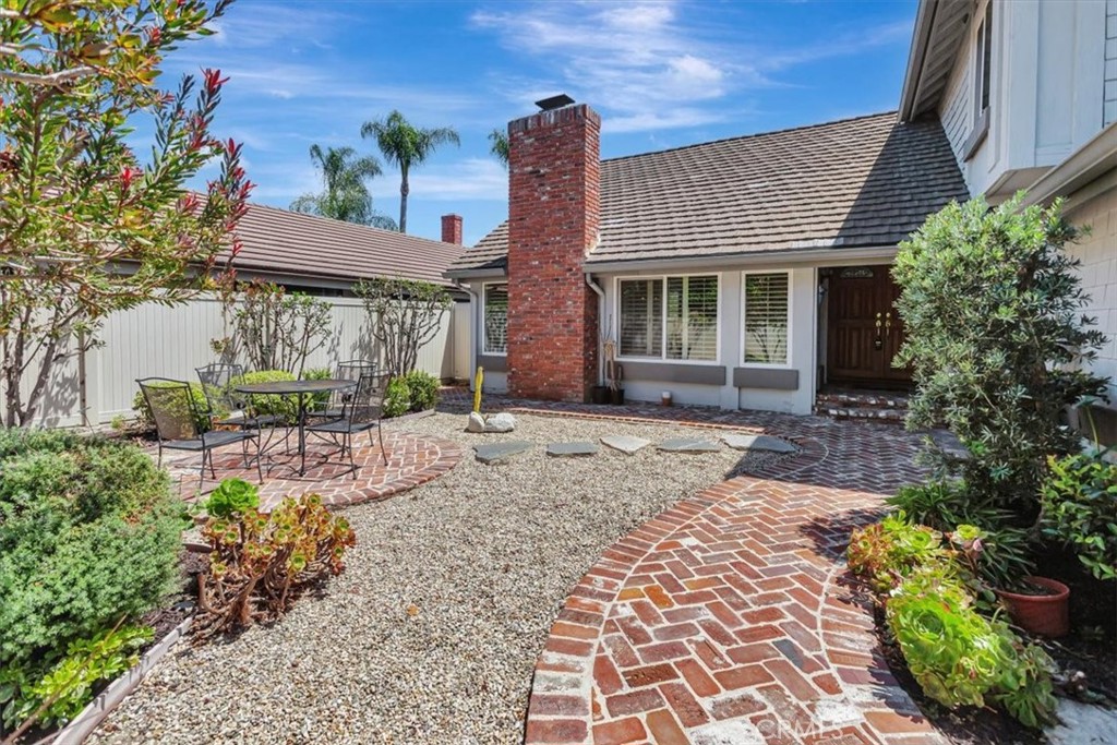 1104 Dennis Drive