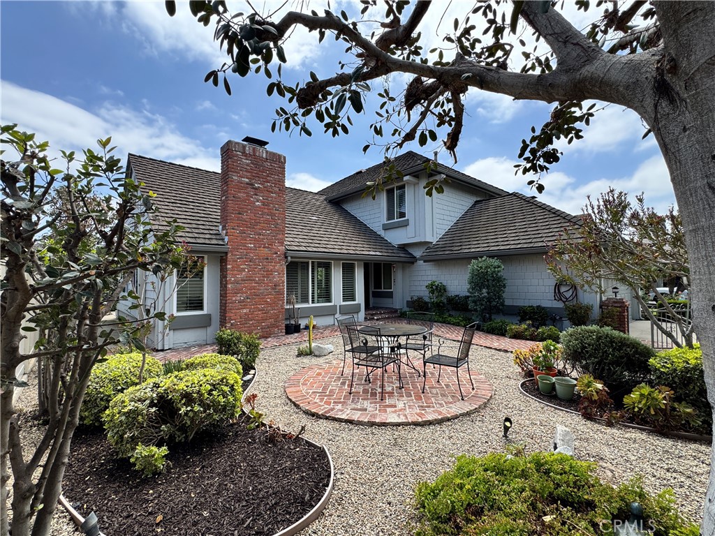 1104 Dennis Drive