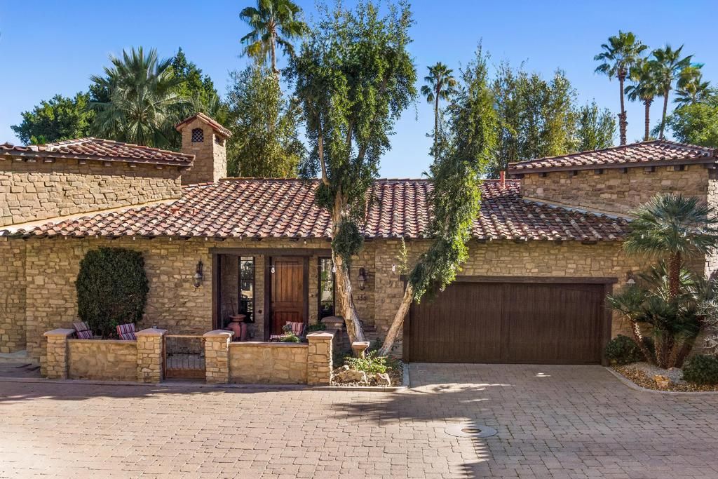 Photo of 358 Villaggio E, Palm Springs, CA 92262 (MLS # 219141811PS)