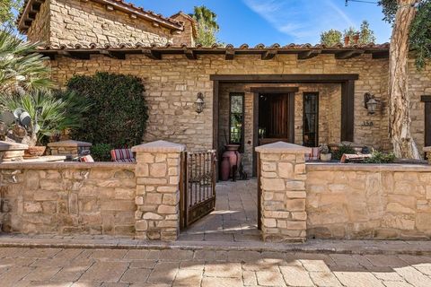 Tiny photo for 358 Villaggio E, Palm Springs, CA 92262 (MLS # 219141811PS)