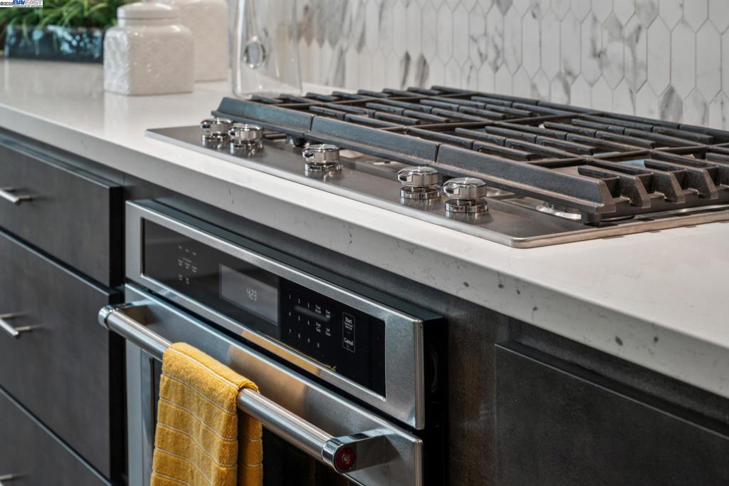 SOUTHERN FREMONT - Residential