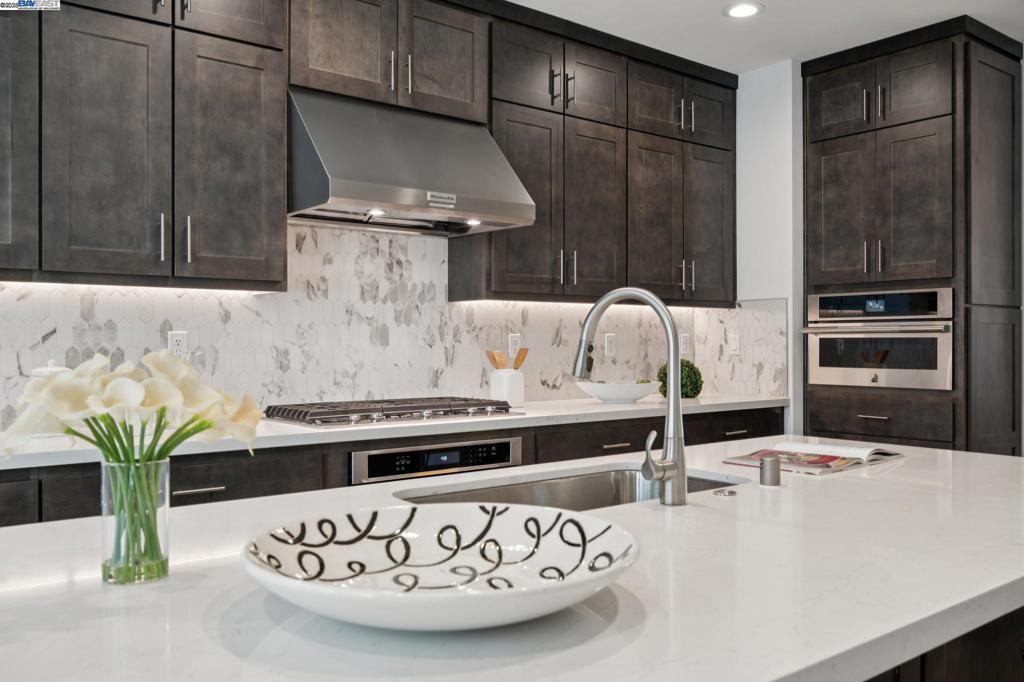 SOUTHERN FREMONT - Residential