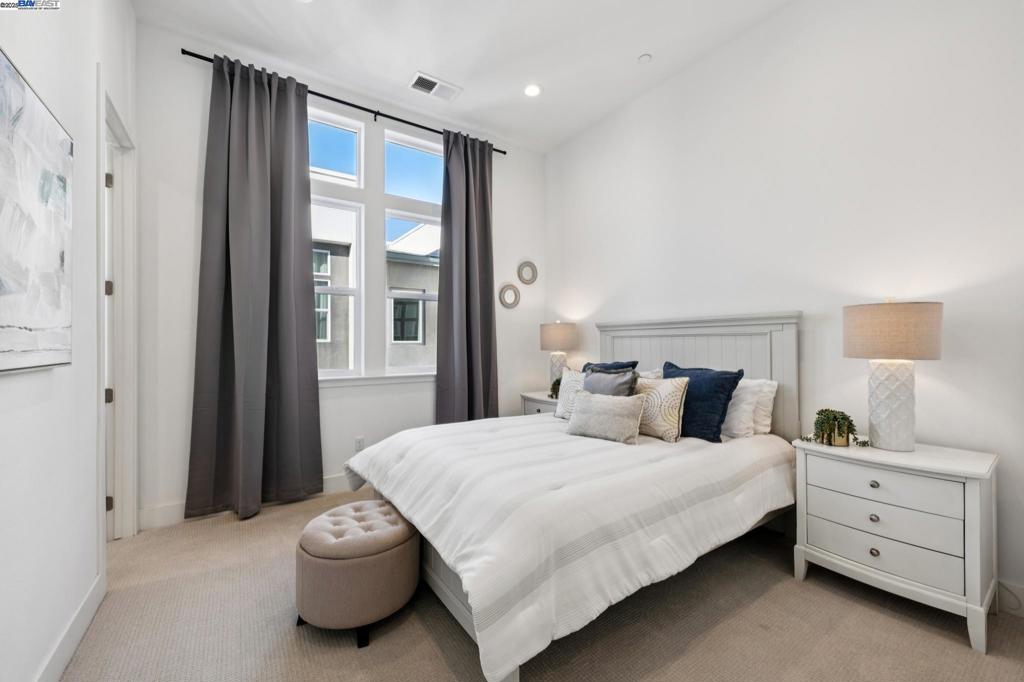 SOUTHERN FREMONT - Residential