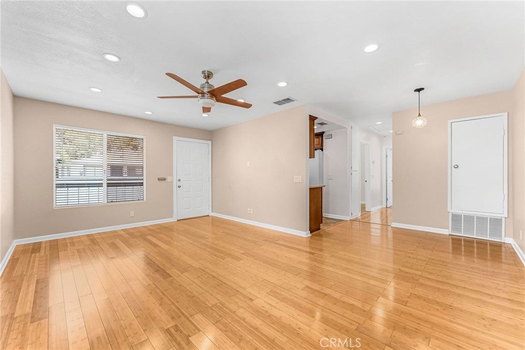 865 W 13th St 4