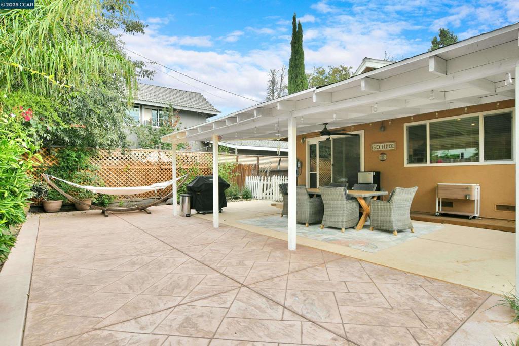 CENTRAL TRACY - Residential