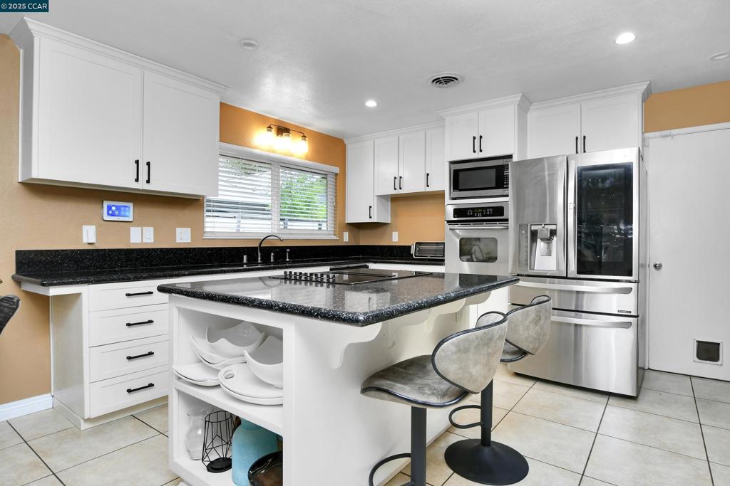 CENTRAL TRACY - Residential