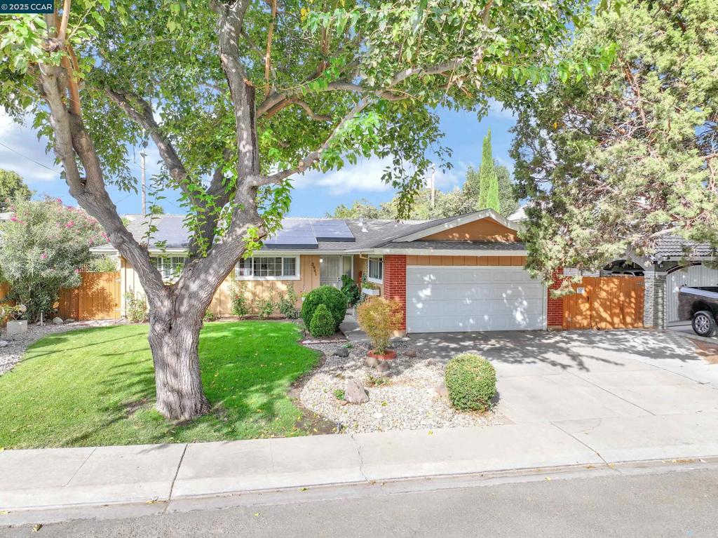 CENTRAL TRACY - Residential