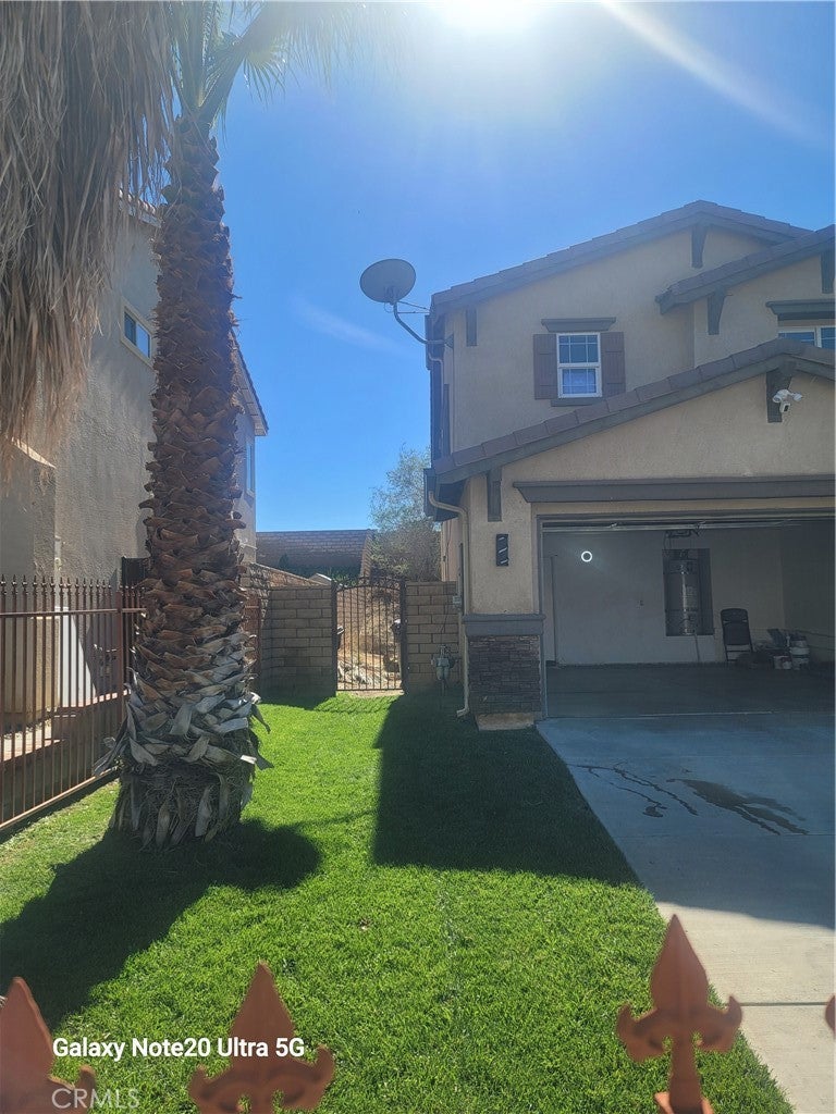 3500 Desert Oak