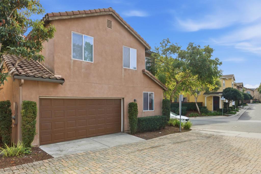 2284 Red Leaf Lane