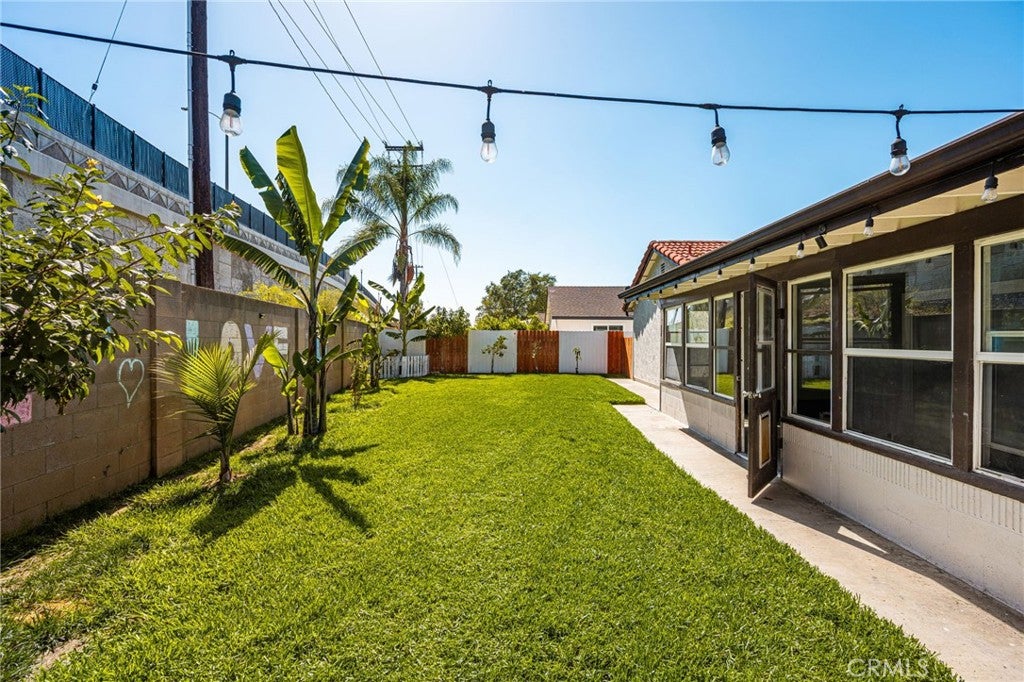10352 La Despensa Avenue, Fountain Valley CA 92708 - Photo 19