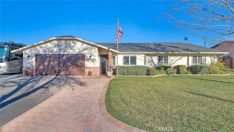 7821 Lyons Hesperia CA 92345