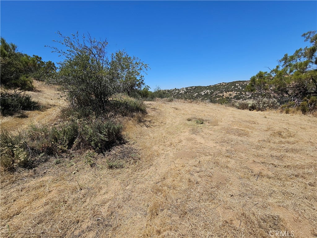 48805 Leaning Rock Court