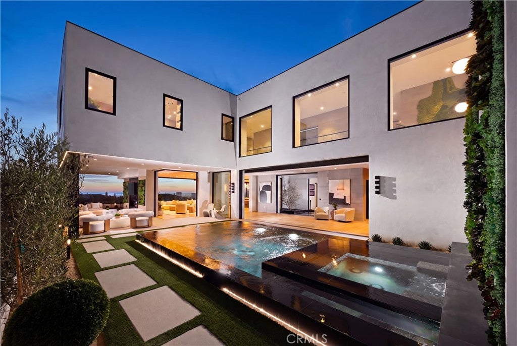 53 Montecito Drive, Corona Del Mar CA 92625 - Photo 12