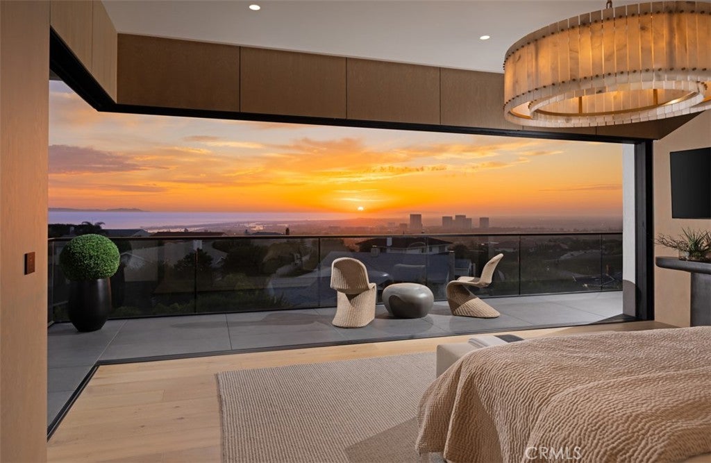 53 Montecito Drive, Corona Del Mar CA 92625 - Photo 46