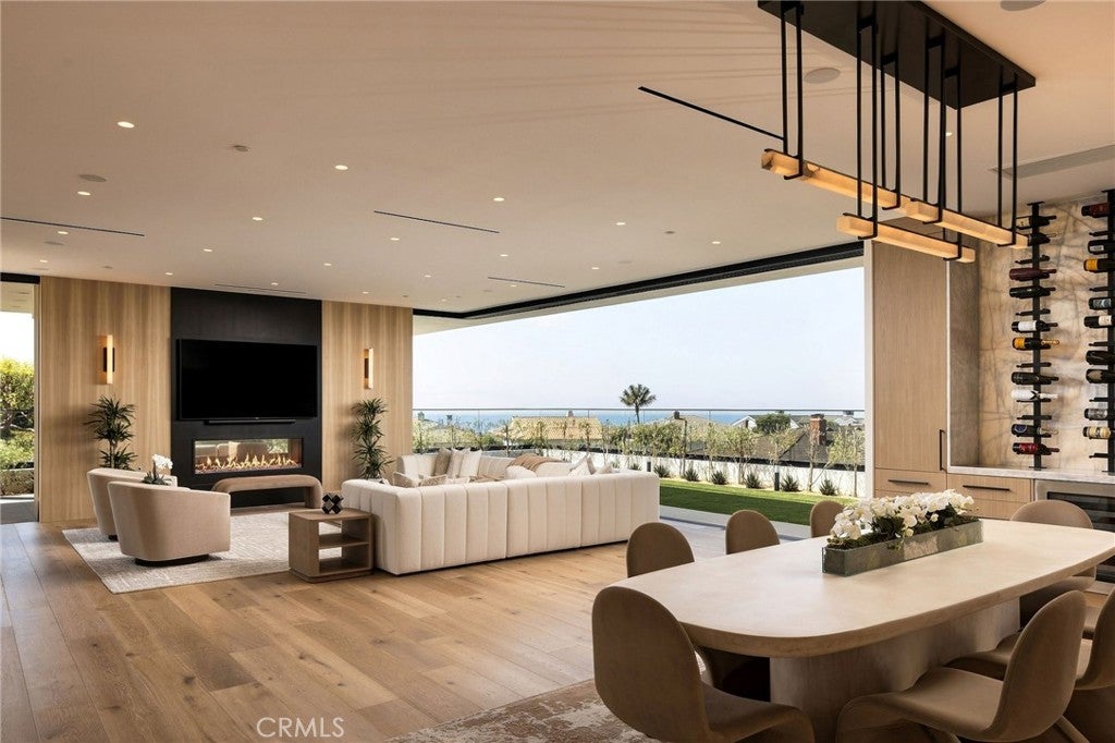 53 Montecito Drive, Corona Del Mar CA 92625 - Photo 24