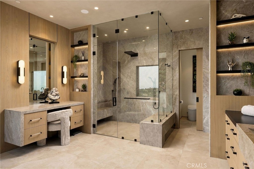 53 Montecito Drive, Corona Del Mar CA 92625 - Photo 51
