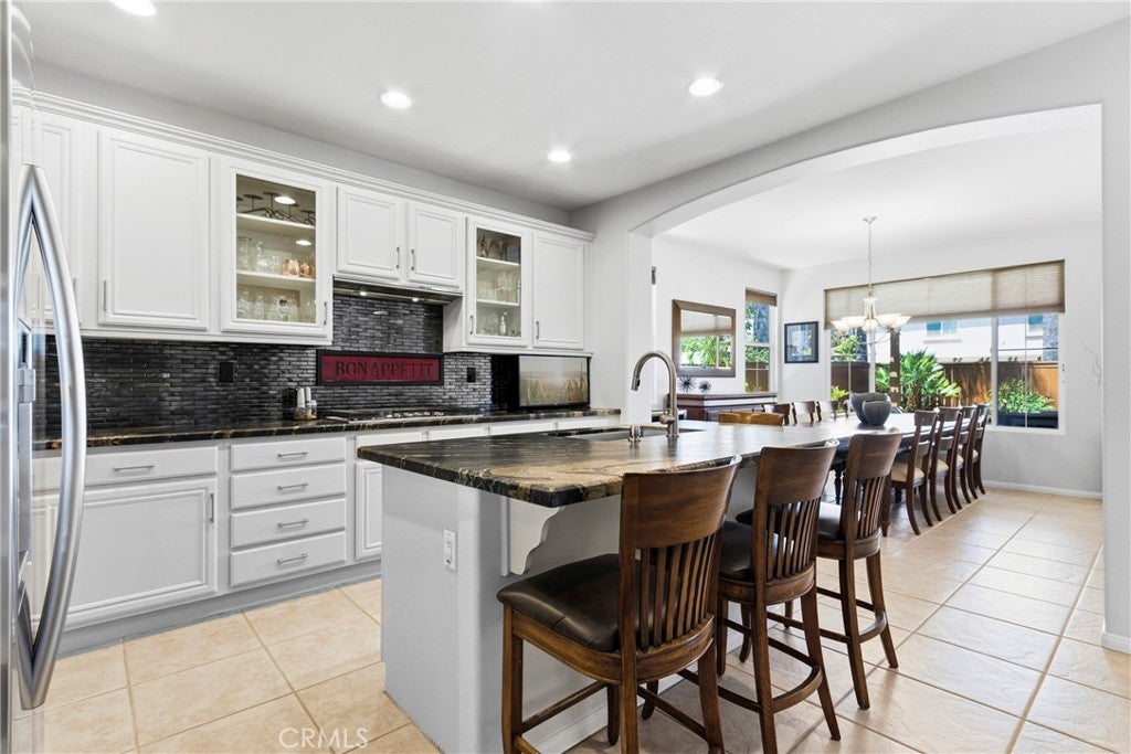 31580 Royal Oaks