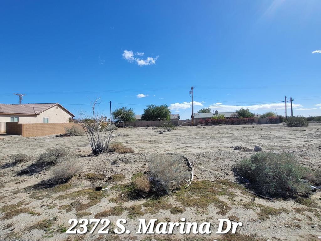LOCATION!! LOCATION!! LOCATION!! This amazing residential lot is located on one of the main streets in Salton City. It is close to the High School, Elementary School and other amenities in the area. Perfect to build your dream home. Second lot from the corner of Shore King Ave. Next to newer model homes. MUST SEE!! It won't last.