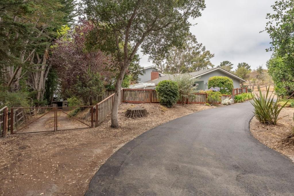 6965 Carmel Valley Road