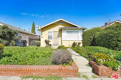 Photo of 1145 W 89th Street, Los Angeles, CA 90044 (MLS # 26662925)
