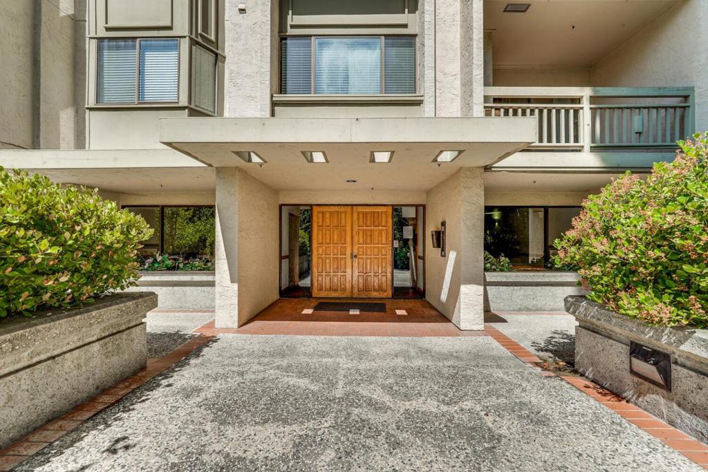 3715 Terstena Place Pl 110, Santa Clara CA 95051