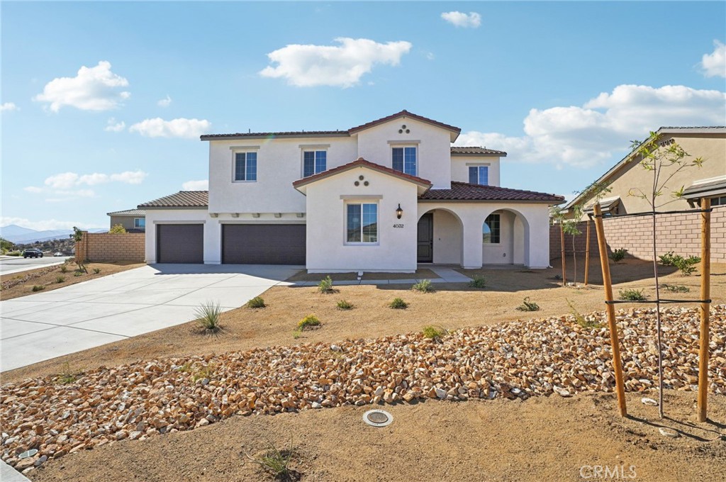 Lot 1 - New construction. City Ventures newest community in Palmdale. This home features 4 bedrooms and direct access three car garage. Home features recessed LED lighting, solar panel system and more.
