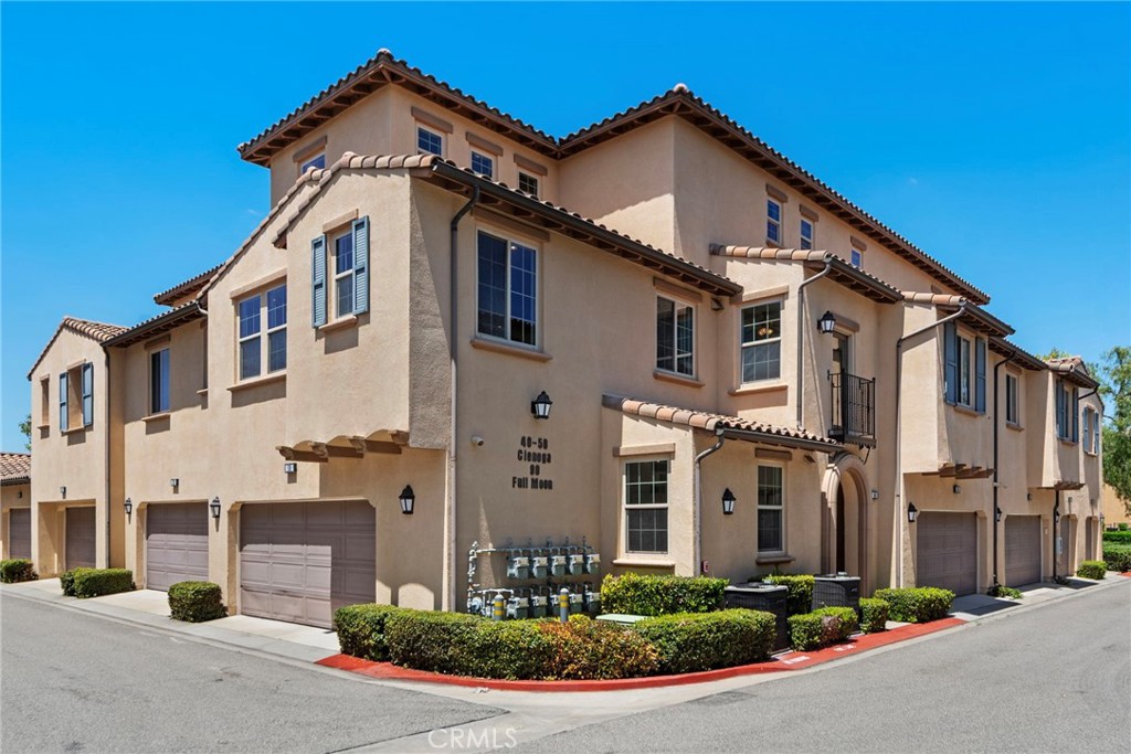 San Carlos (SANC) - Residential