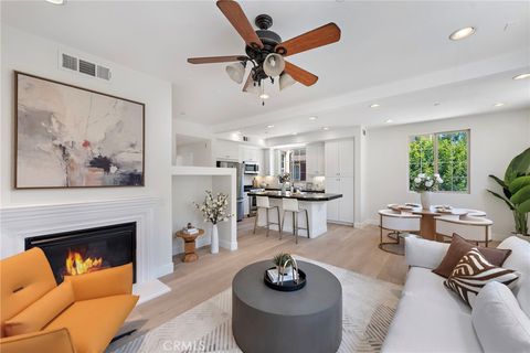 Photo of 50 Cienega, Irvine, CA 92618 (MLS # OC25234064)