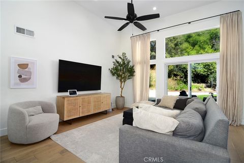 Tiny photo for 23825 Strathern, West Hills, CA 91304 (MLS # SR26036682)