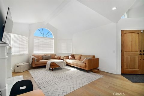 Tiny photo for 23825 Strathern, West Hills, CA 91304 (MLS # SR26036682)