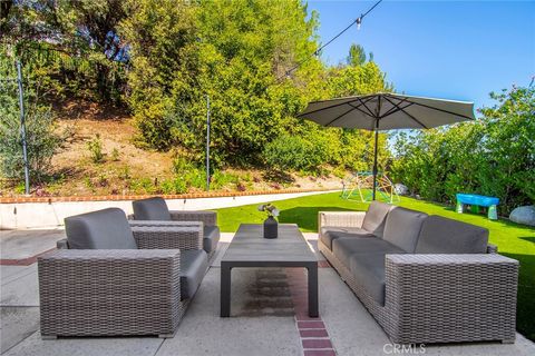 Tiny photo for 23825 Strathern, West Hills, CA 91304 (MLS # SR26036682)