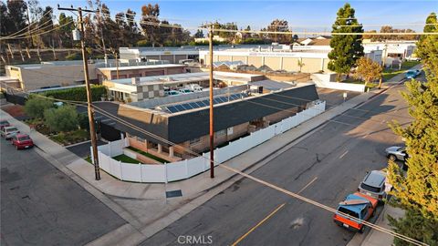 23201 Orange Lake Forest CA 92630