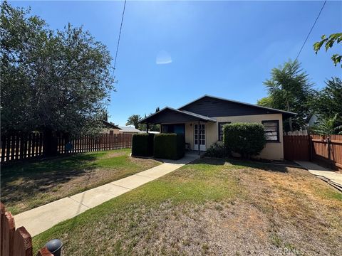 725 Michigan Avenue Beaumont CA 92223