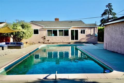 1131 E Larkwood West Covina CA 91790