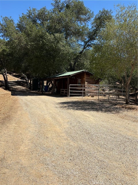 Tiny photo for 5765 Dago LN, Paso Robles, CA 93446 (MLS # NS26200142)