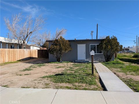Photo of 15820 N Street, Mojave, CA 93501 (MLS # GD26011060)