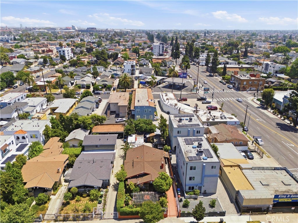 Photo of 3990 La Salle AVE, Los Angeles, CA 90062 (MLS # SR26103459)