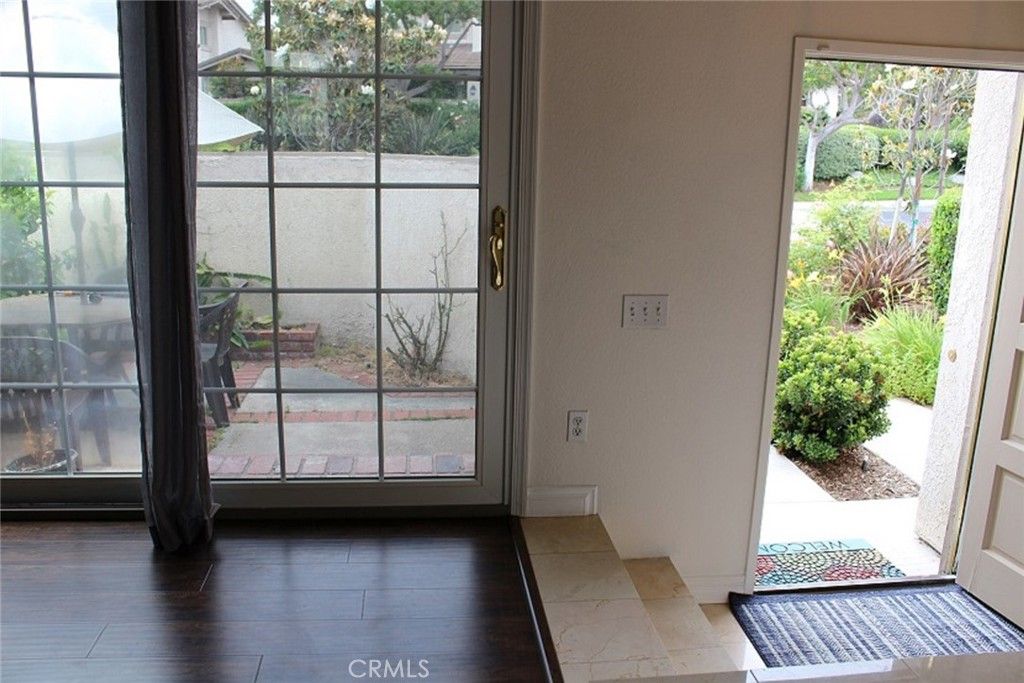 Photo of 11 Starshine #6, Irvine, CA 92603 (MLS # OC25272298)