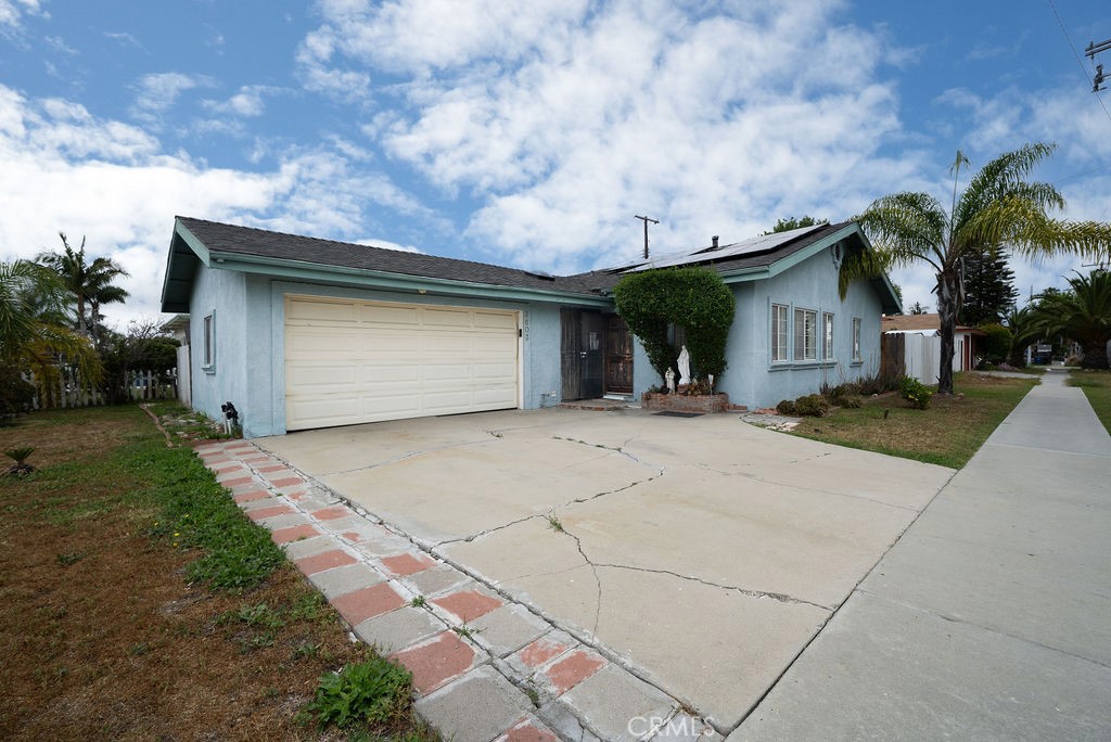 3603 W 144th Place