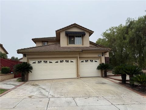 Photo of 1310 Parsley Ln, Corona, CA 92879 (MLS # OC25248045) Photo of 1310 Parsley Ln, Corona, CA 92879 (MLS # OC25248045)